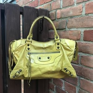 Classic Yellow City Motorcycle Bag